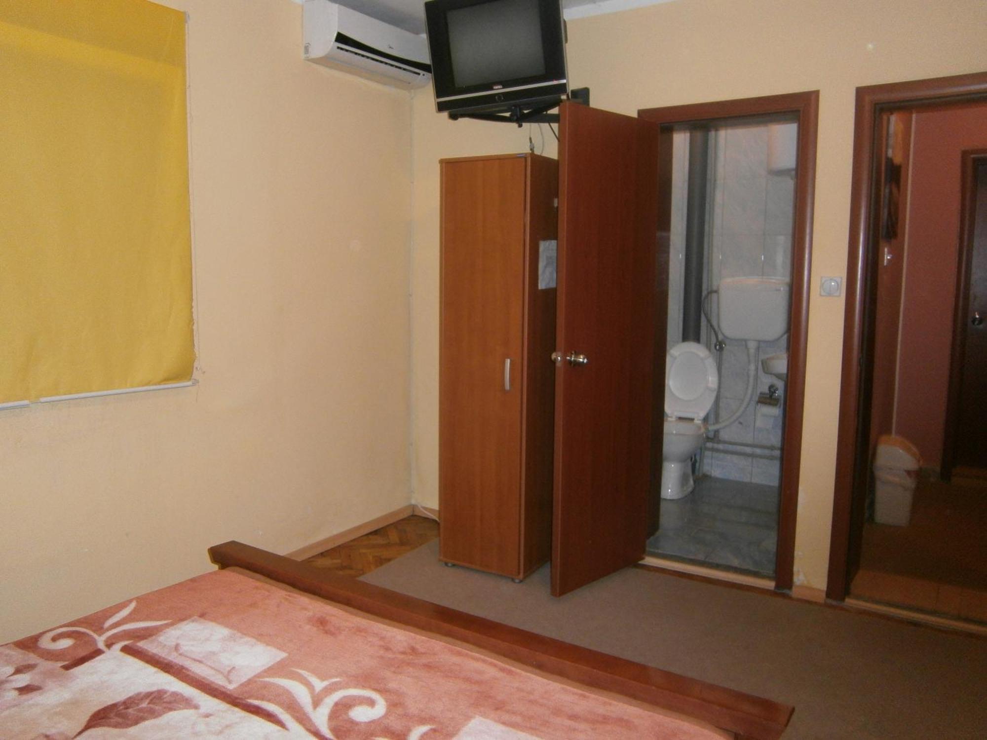 Vila Patria Podgorica Exterior foto